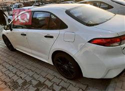 تۆیۆتا کۆرۆلا